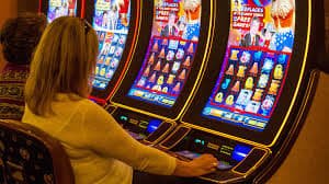 kpi4d slot mobile sportsbook interface with football markets